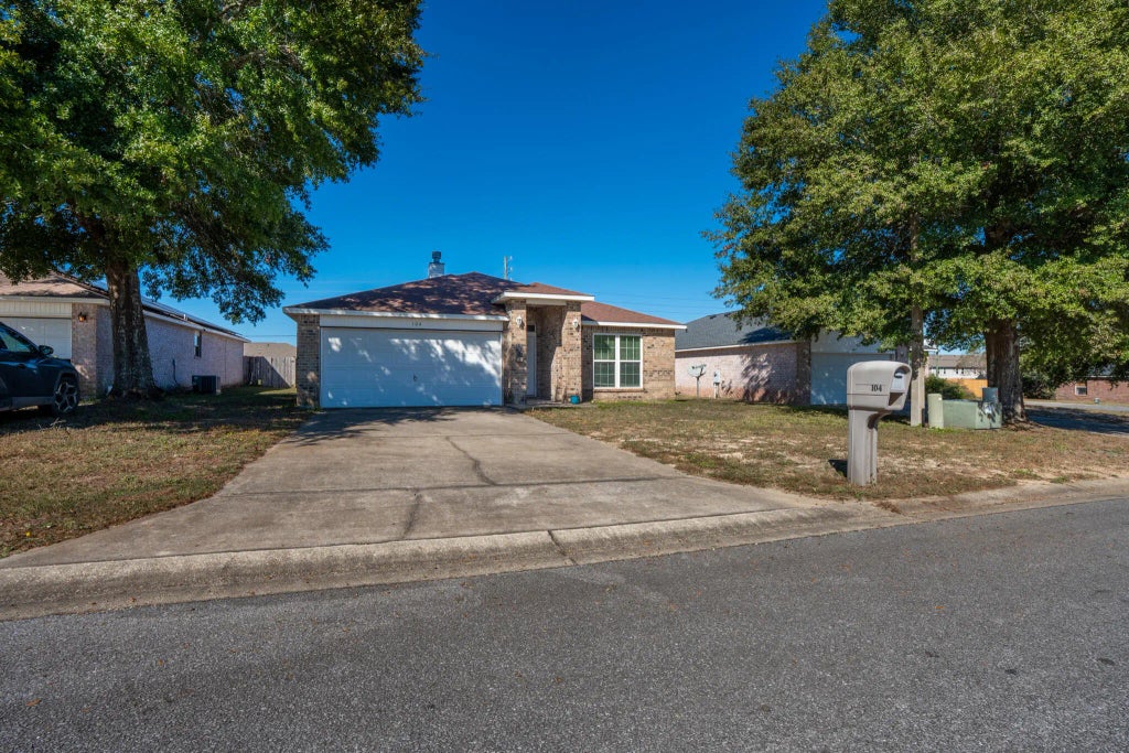 4 of 41 - 104 Sandstone Trail, Crestview, FL