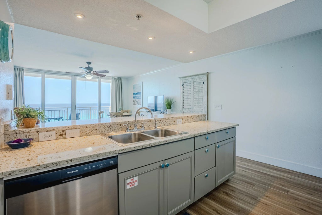 21 of 62 - 14701 Front Beach Road 929, Panama City Beach, FL