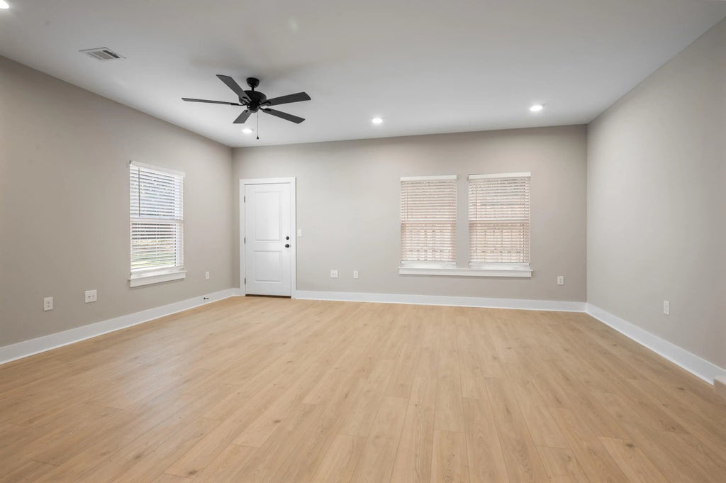 12 of 42 - 160 Westview Avenue, Valparaiso, FL