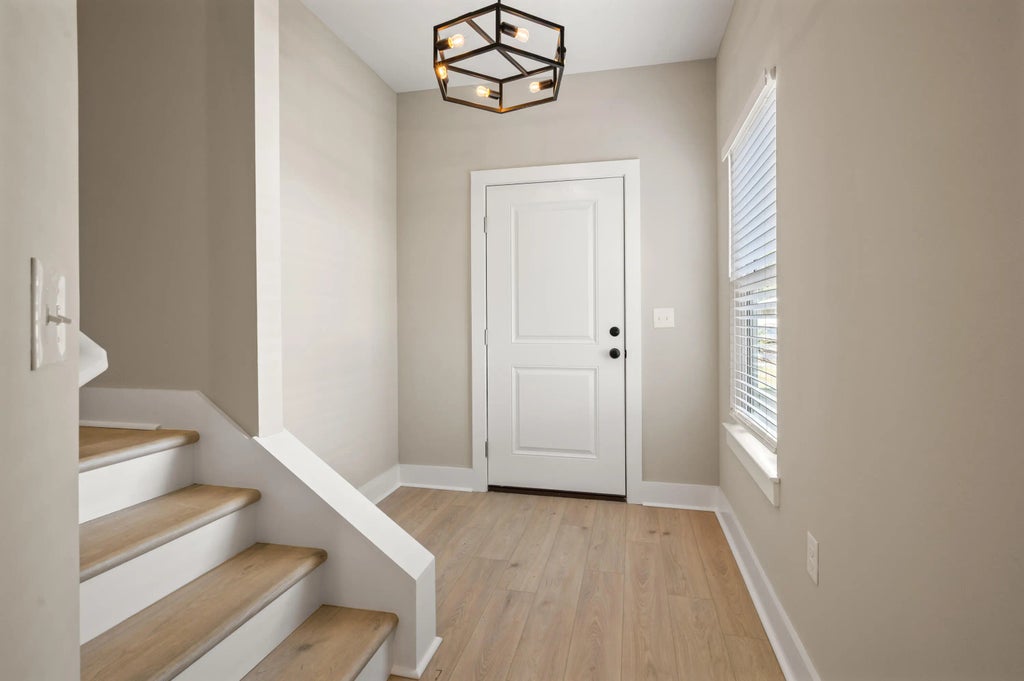 7 of 42 - 160 Westview Avenue, Valparaiso, FL