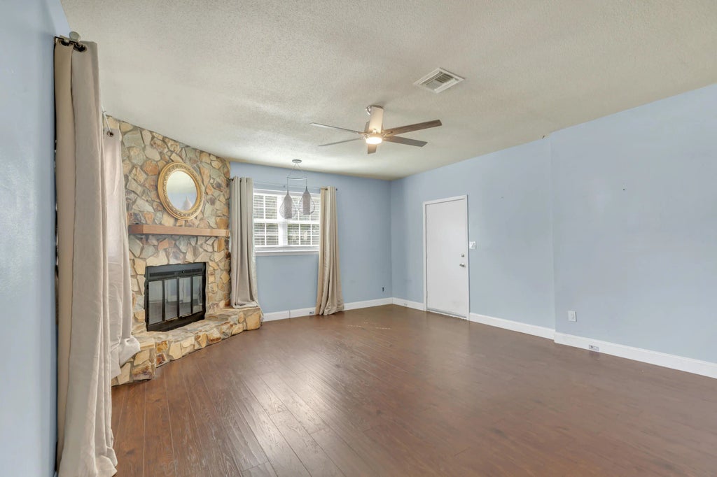 20 of 42 - 348 Chicago Avenue, Valparaiso, FL