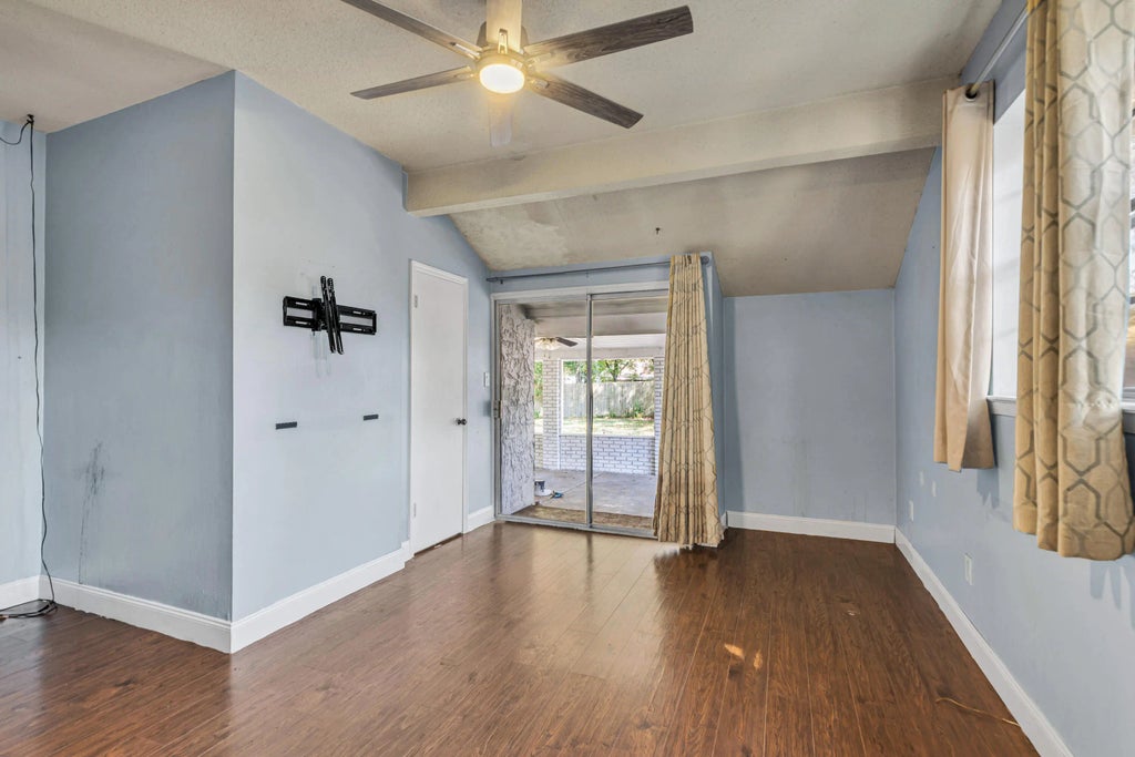 23 of 42 - 348 Chicago Avenue, Valparaiso, FL