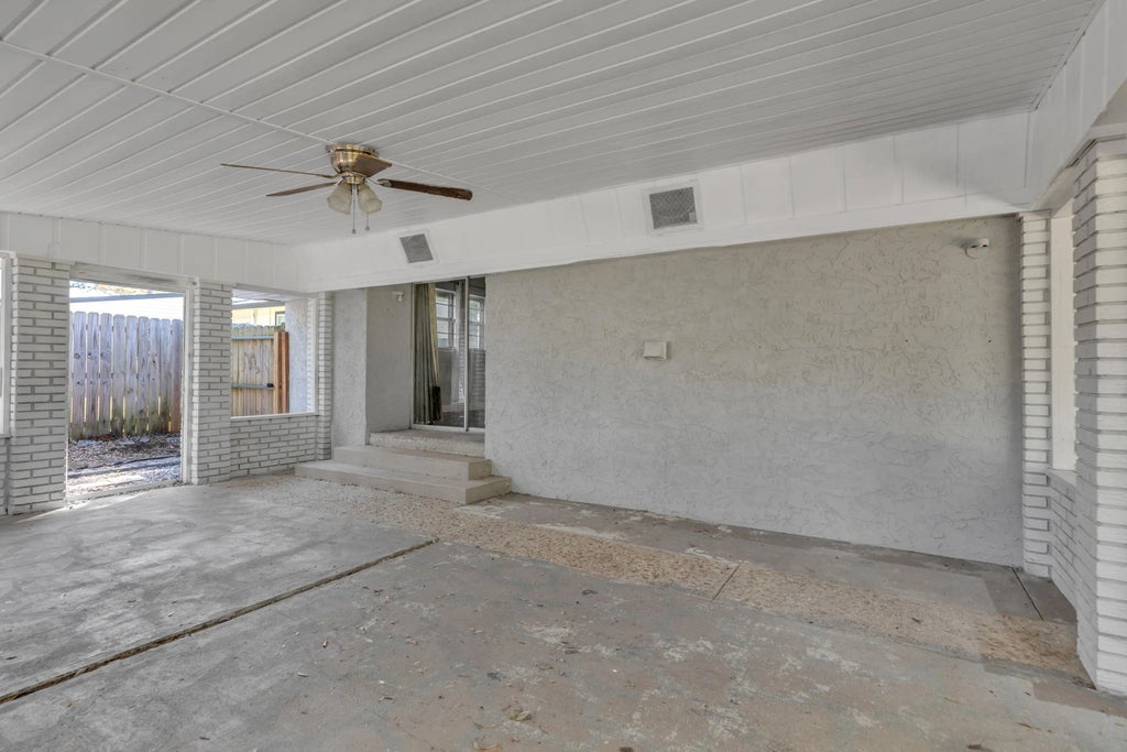 39 of 42 - 348 Chicago Avenue, Valparaiso, FL