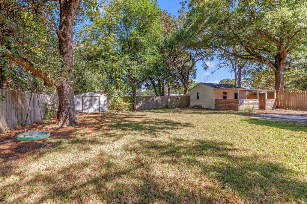 8 of 42 - 348 Chicago Avenue, Valparaiso, FL