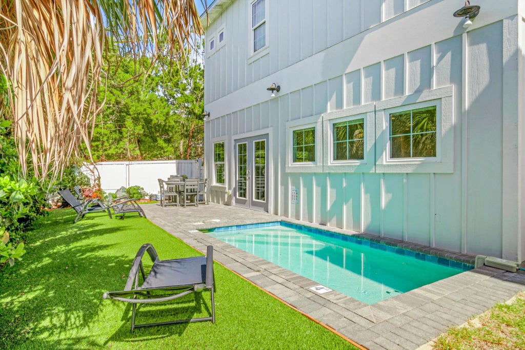 37 of 83 - 117 Charlotte Ave Avenue, Miramar Beach, FL