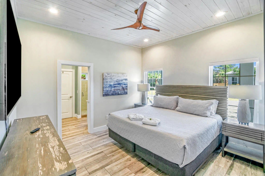 8 of 83 - 117 Charlotte Ave Avenue, Miramar Beach, FL