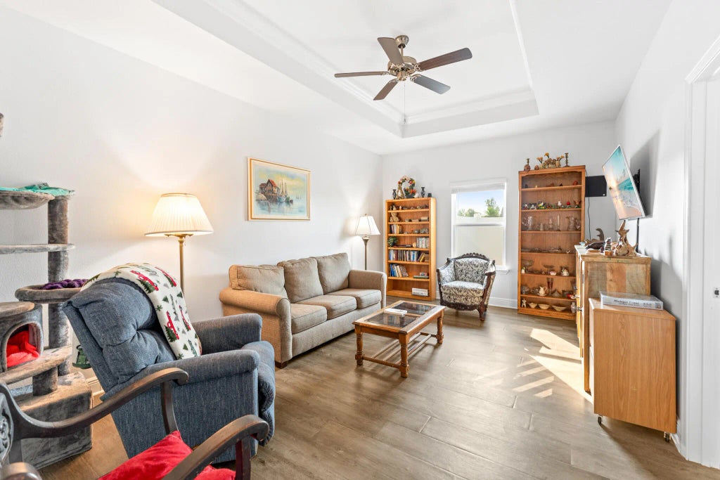 10 of 37 - 451 Eagle Lake Way, Panama City, FL