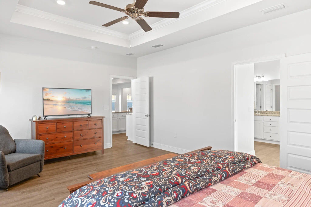 13 of 37 - 451 Eagle Lake Way, Panama City, FL