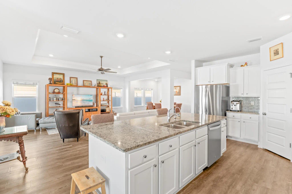 5 of 37 - 451 Eagle Lake Way, Panama City, FL