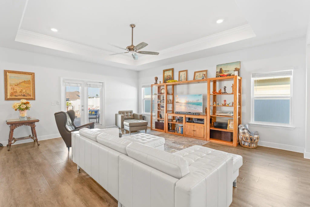 7 of 37 - 451 Eagle Lake Way, Panama City, FL