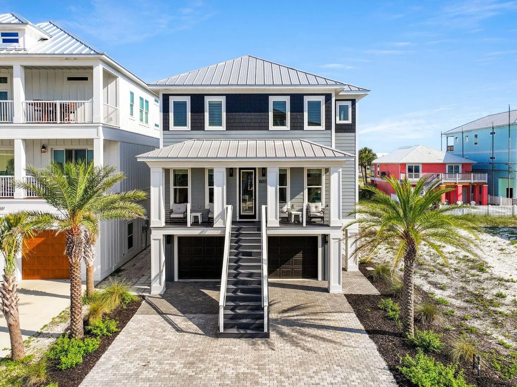 1 of 32 - 7339 Grand Navarre Boulevard, Navarre, FL