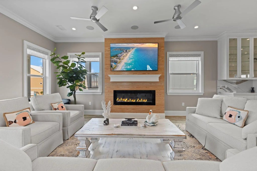 2 of 32 - 7339 Grand Navarre Boulevard, Navarre, FL