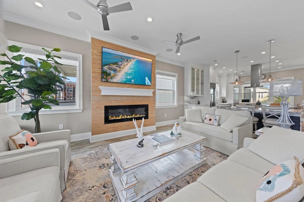 3 of 32 - 7339 Grand Navarre Boulevard, Navarre, FL