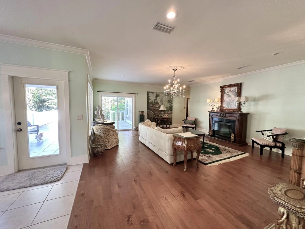 19 of 63 - 786 Symphony Way, Freeport, FL