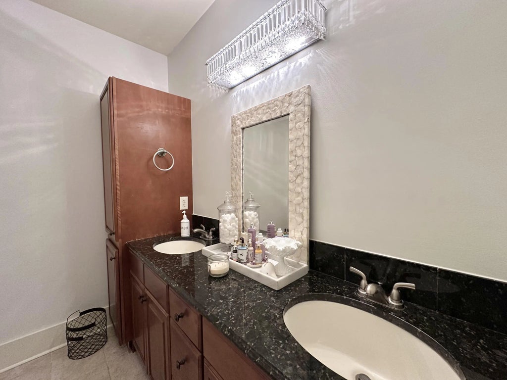 40 of 63 - 786 Symphony Way, Freeport, FL