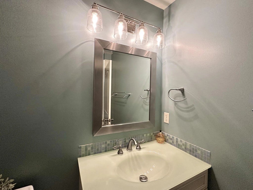 59 of 63 - 786 Symphony Way, Freeport, FL