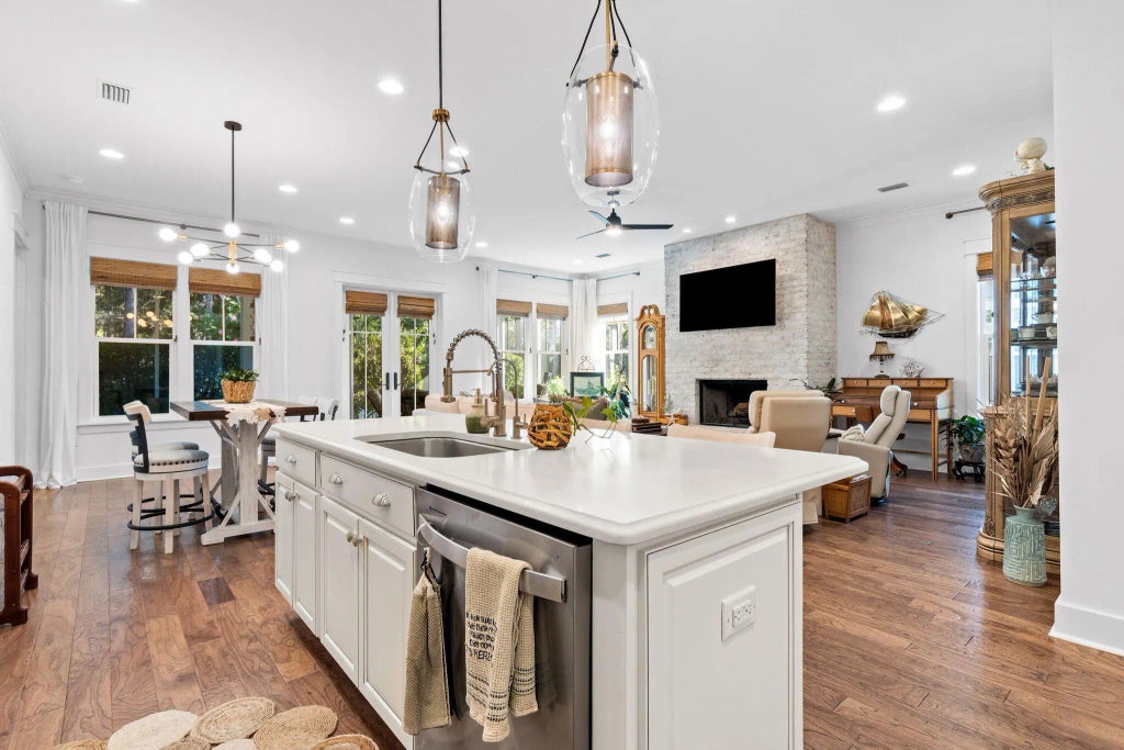 15 of 68 - 654 Breakers Street, Inlet Beach, FL