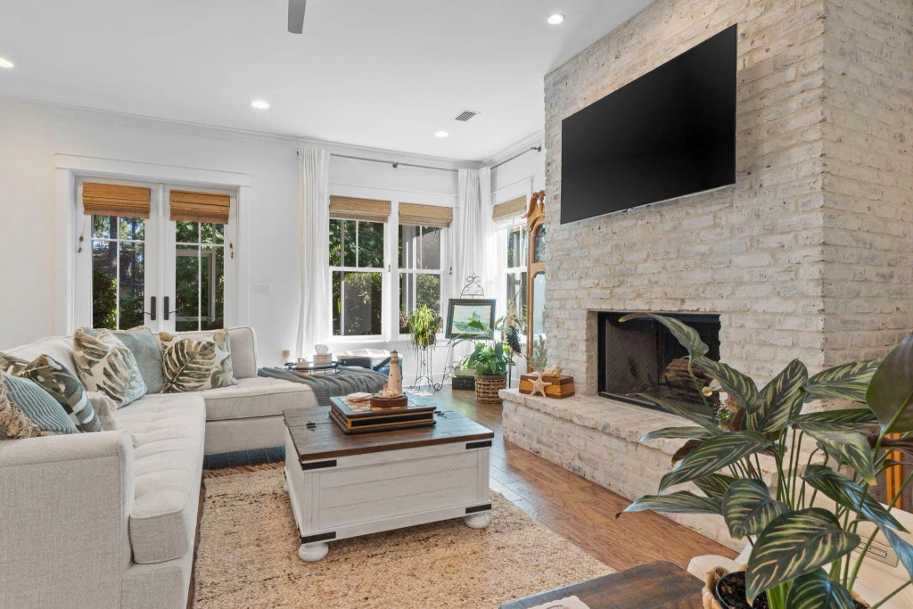 24 of 68 - 654 Breakers Street, Inlet Beach, FL