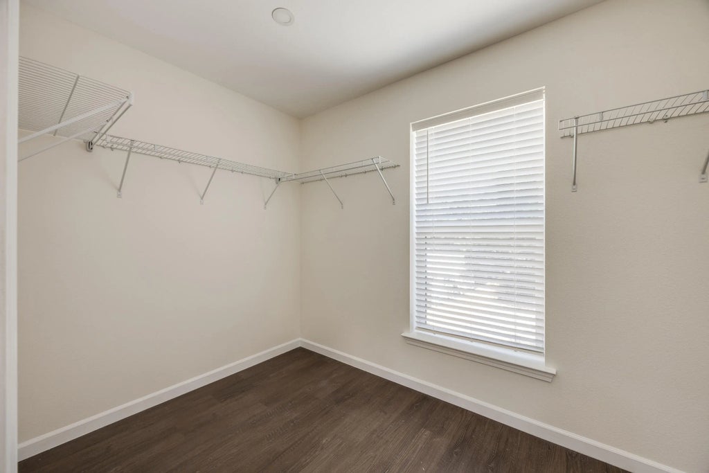 34 of 47 - 751 Amos Street A And B, Crestview, FL