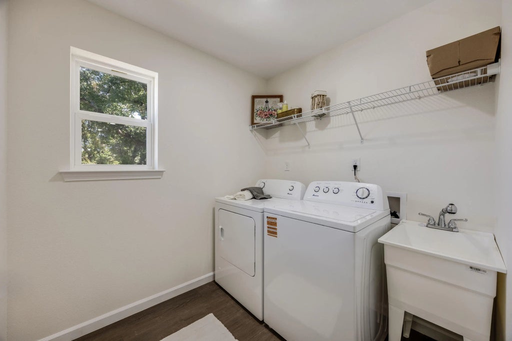 43 of 47 - 751 Amos Street A And B, Crestview, FL