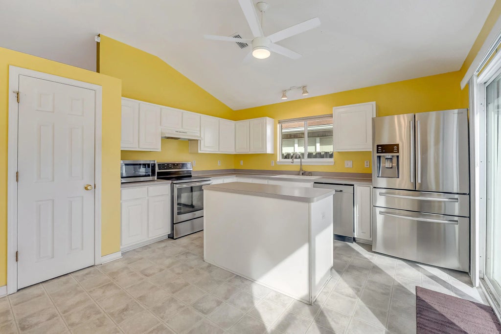 10 of 40 - 1612 Trent Street, Fort Walton Beach, FL