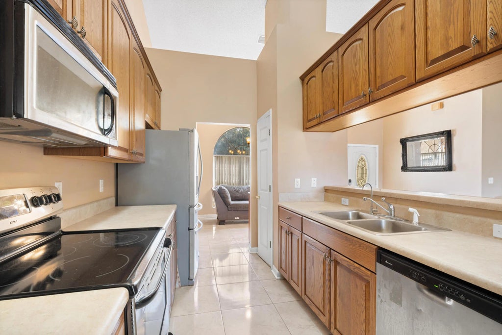 6 of 22 - 46 Brenda Lane, Mary Esther, FL