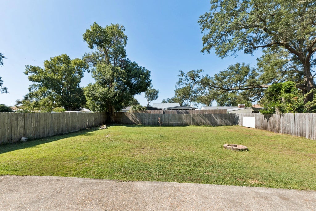 20 of 27 - 243 Allen Avenue, Panama City, FL