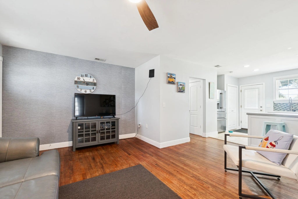 5 of 27 - 243 Allen Avenue, Panama City, FL