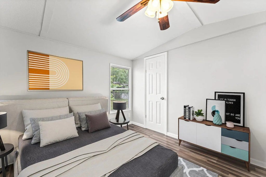4 of 34 - 603 Live Oak Lane, Panama City Beach, FL