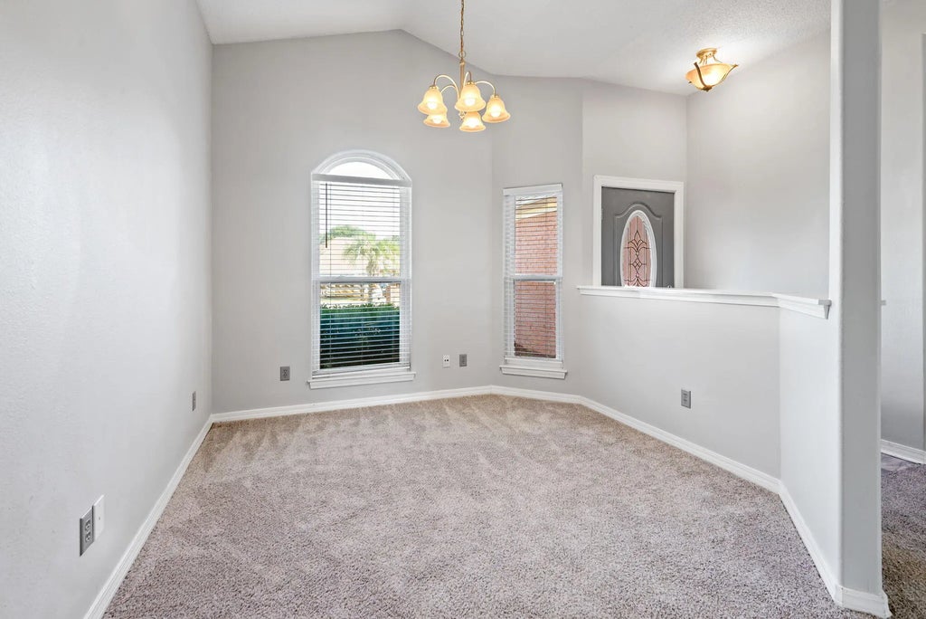 17 of 50 - 2621 Barefoot Creek Circle, Navarre, FL