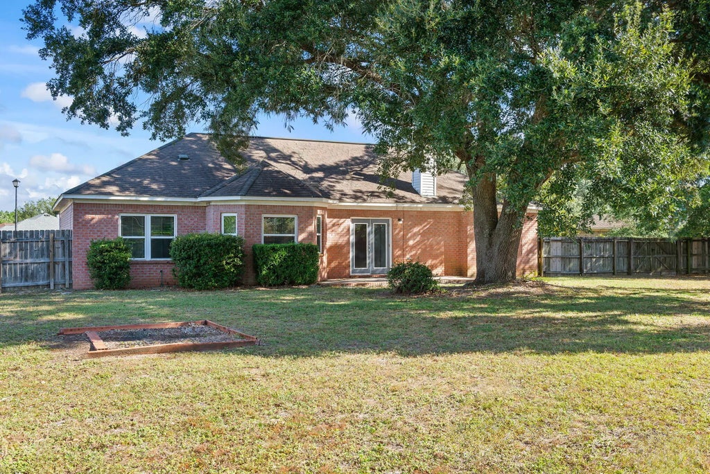 22 of 50 - 2621 Barefoot Creek Circle, Navarre, FL