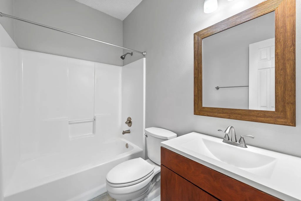 33 of 50 - 2621 Barefoot Creek Circle, Navarre, FL