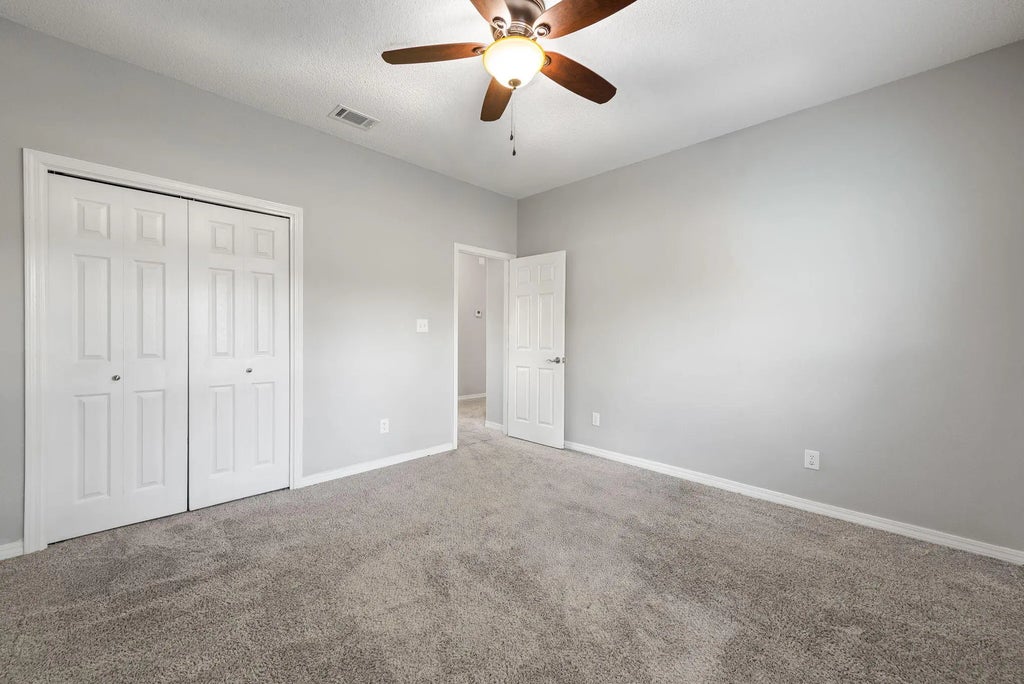 37 of 50 - 2621 Barefoot Creek Circle, Navarre, FL