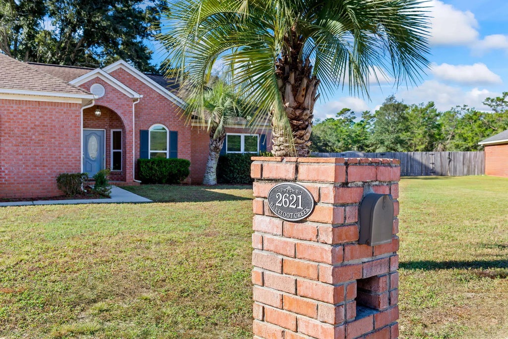 48 of 50 - 2621 Barefoot Creek Circle, Navarre, FL