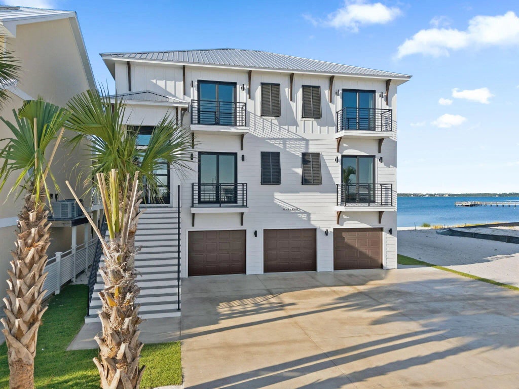 4 of 111 - 7330 Grand Navarre Boulevard, Navarre, FL