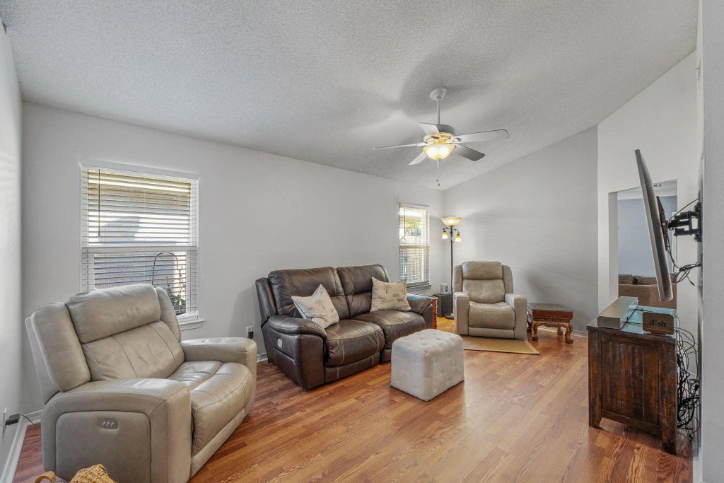 12 of 45 - 1739 Ivalea Circle, Navarre, FL