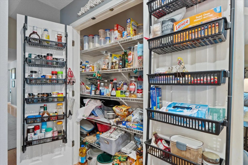 19 of 45 - 1739 Ivalea Circle, Navarre, FL