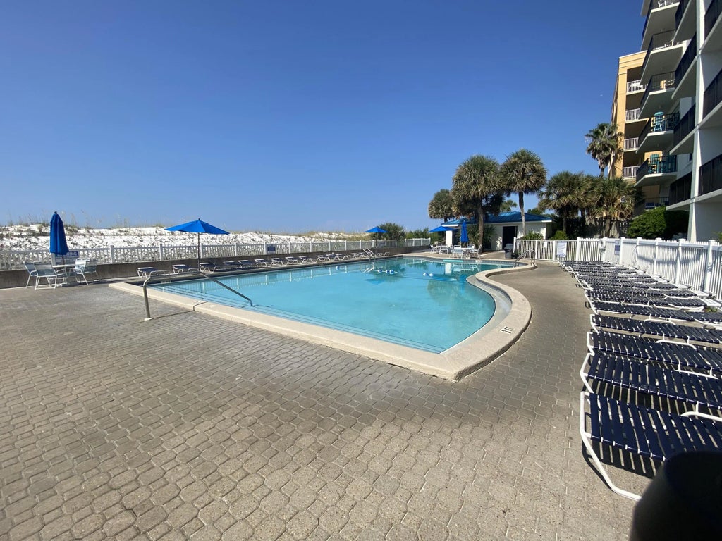 37 of 73 - 1114 Santa Rosa Boulevard Unit 208, Fort Walton Beach, FL