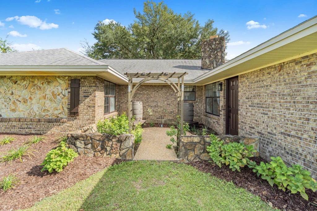 51 of 55 - 5526 Lakewood Circle, Panama City, FL