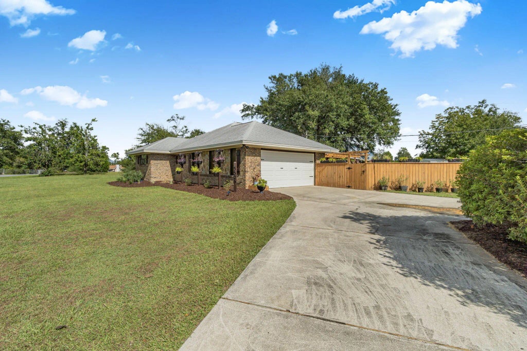 54 of 55 - 5526 Lakewood Circle, Panama City, FL
