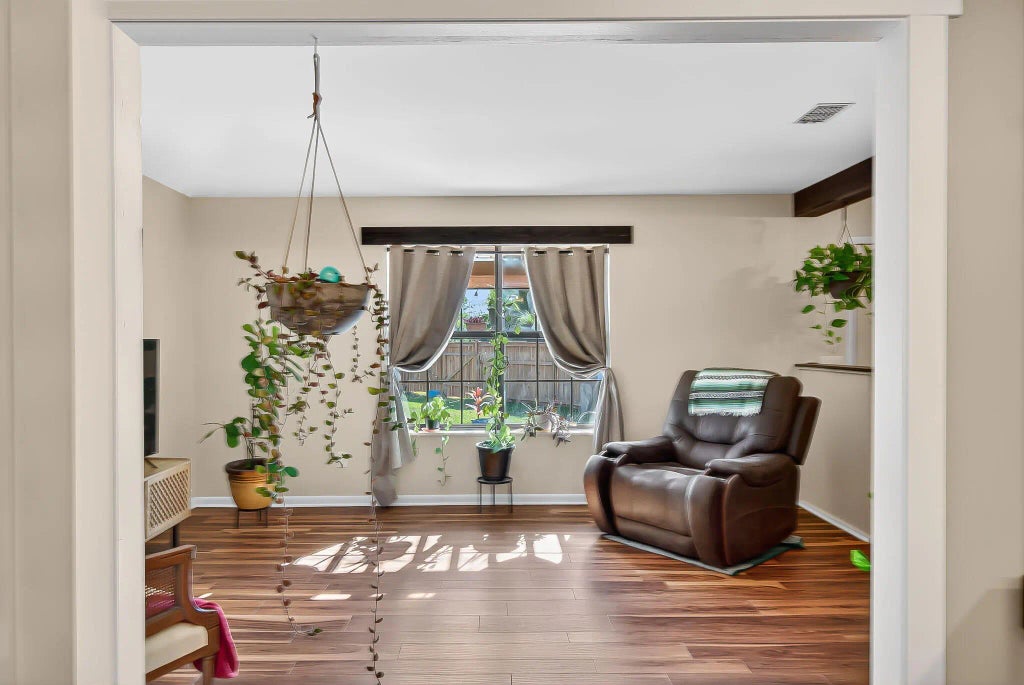 9 of 55 - 5526 Lakewood Circle, Panama City, FL