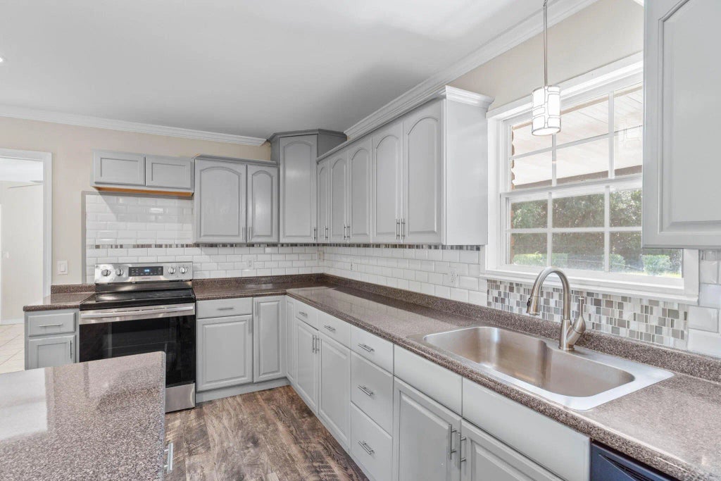 14 of 52 - 20 Hickory Avenue, Shalimar, FL