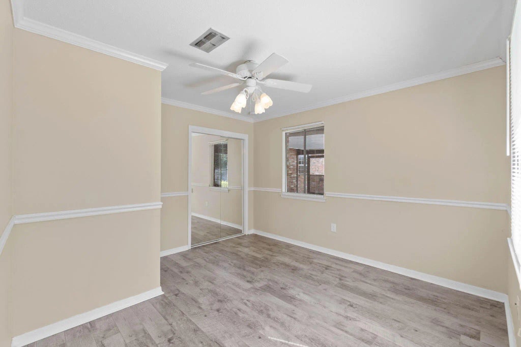 18 of 52 - 20 Hickory Avenue, Shalimar, FL