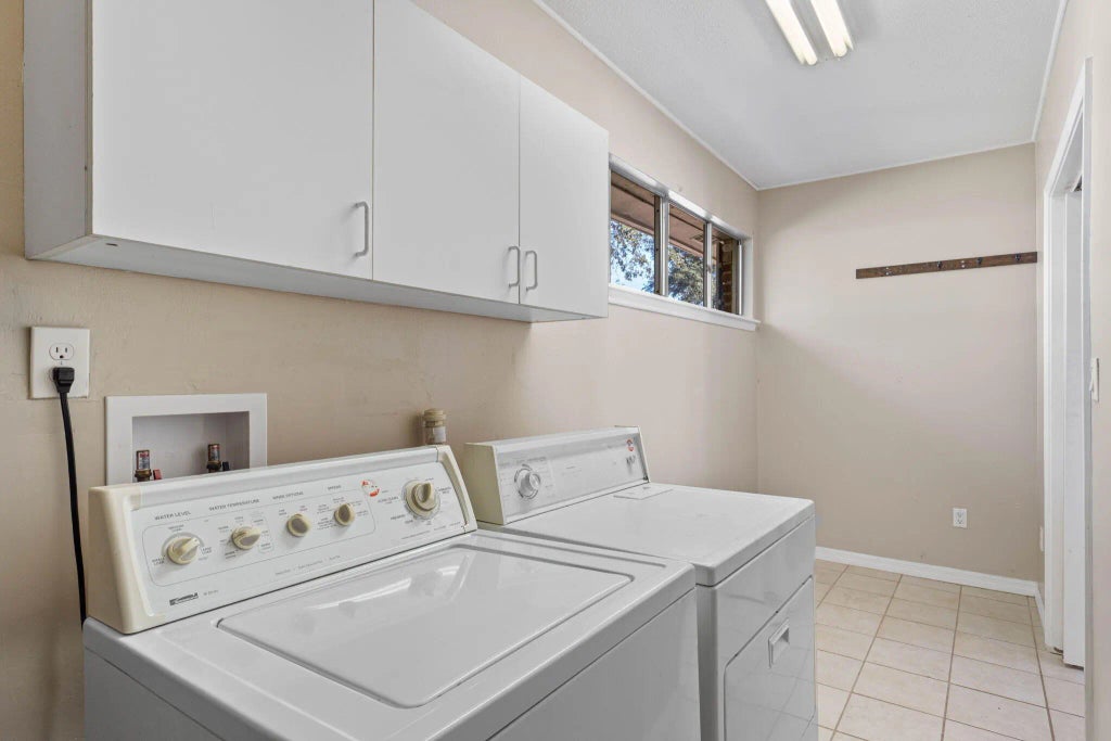 32 of 52 - 20 Hickory Avenue, Shalimar, FL