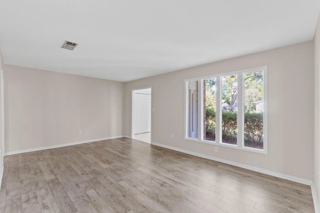 6 of 52 - 20 Hickory Avenue, Shalimar, FL