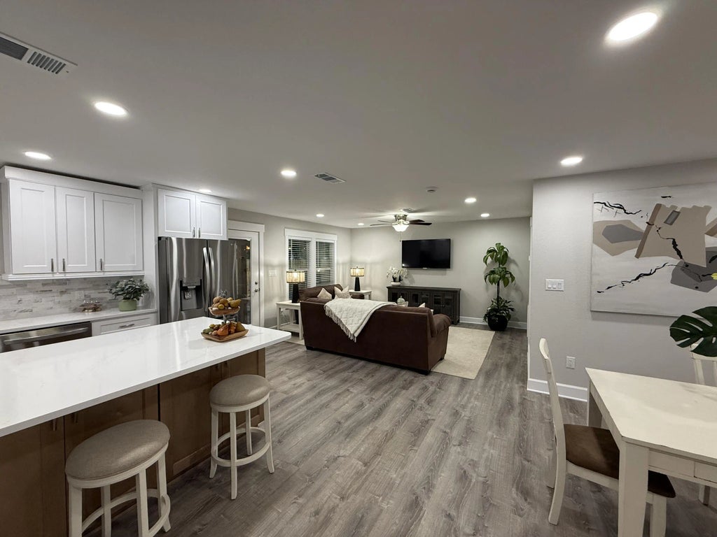 7 of 15 - 333 Woodland Avenue, Mary Esther, FL