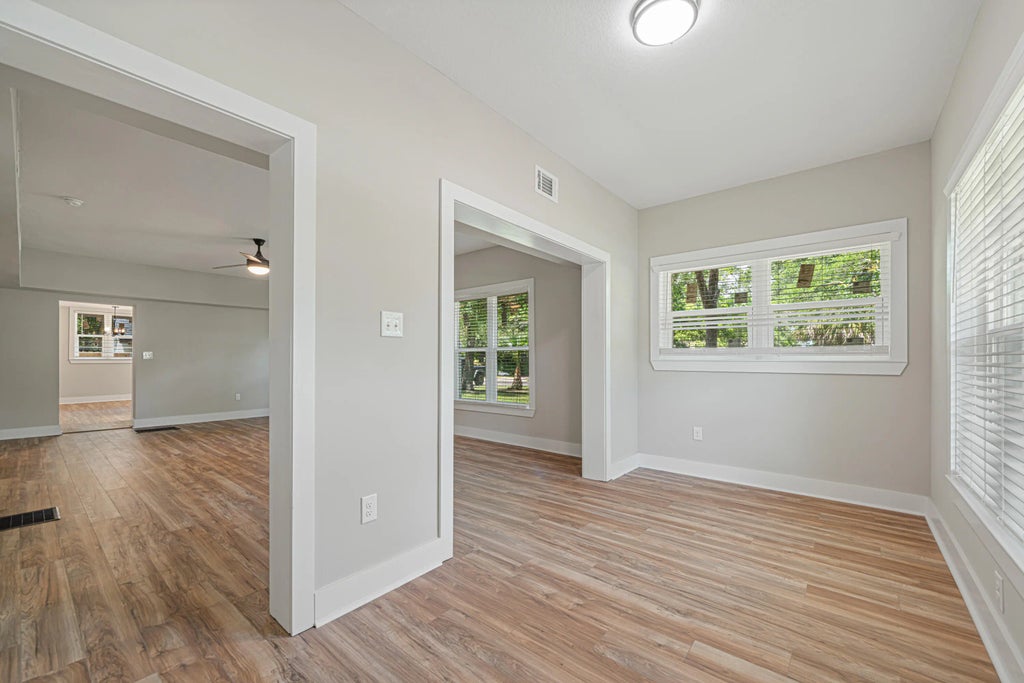 10 of 43 - 81 Eastview Avenue, Valparaiso, FL