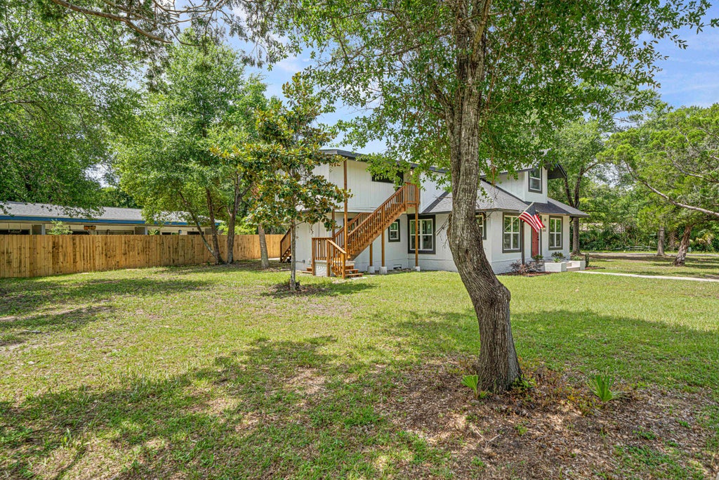 39 of 43 - 81 Eastview Avenue, Valparaiso, FL