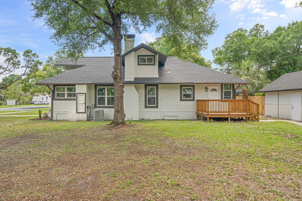 43 of 43 - 81 Eastview Avenue, Valparaiso, FL