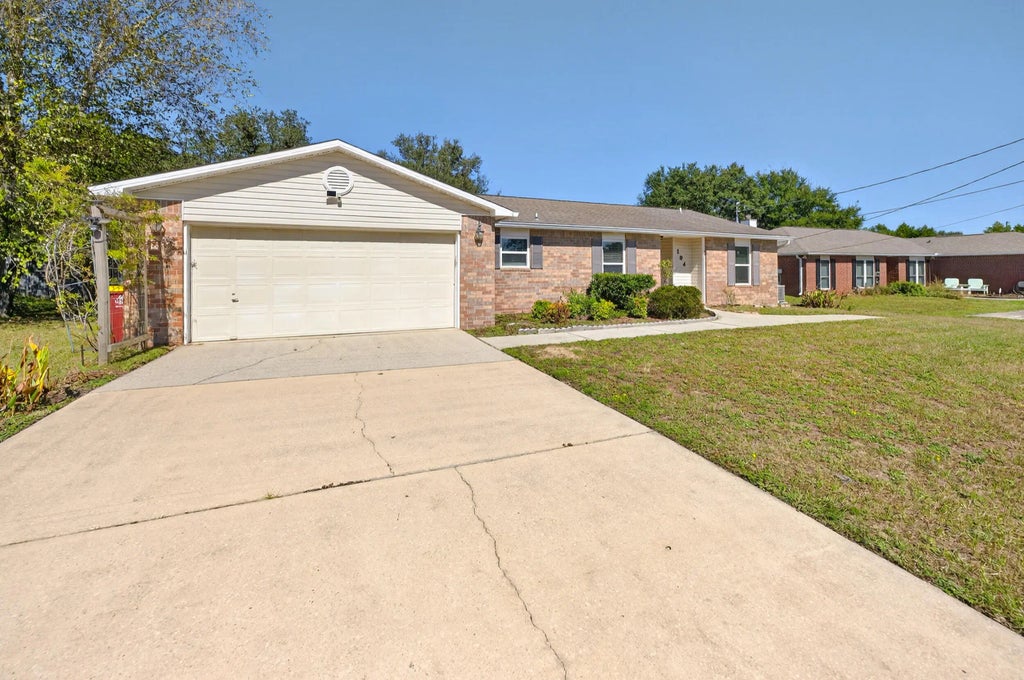 2 of 54 - 104 Louise Drive, Crestview, FL